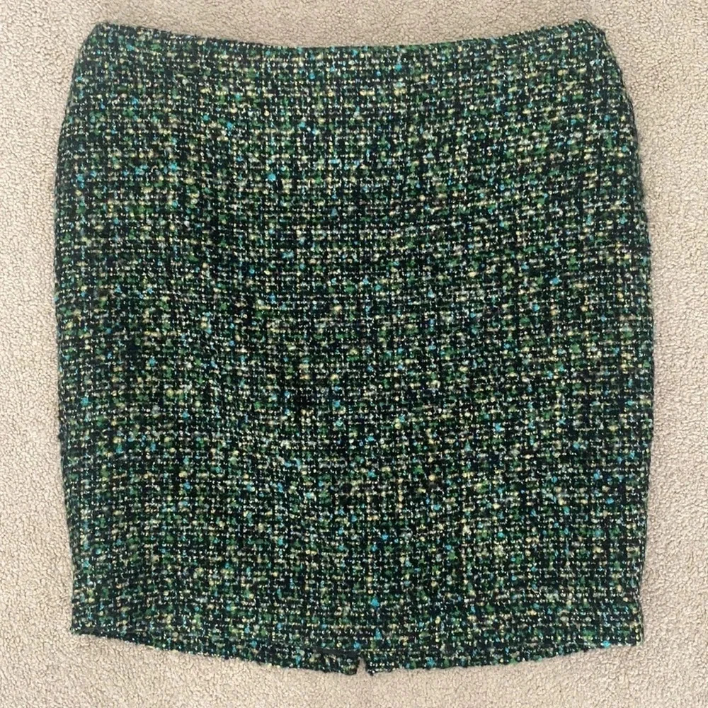 Liz Claiborne green tweed skirt size 10 petite mini skirt business career